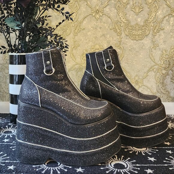 Rare Glam Dolls Kill Club Exx Platform Black Glitter Zipper Glitter Boots Sz 7 - Picture 2 of 7